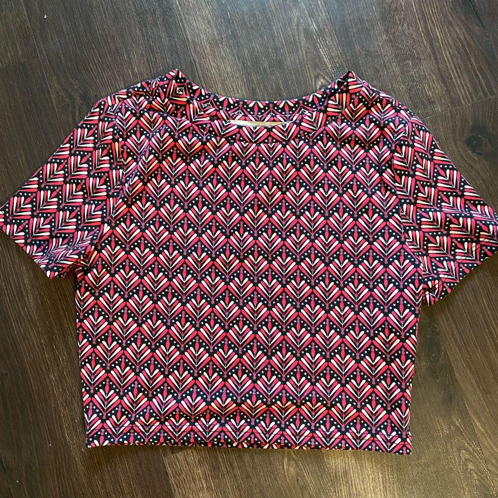 ⭐️5/$25 Patterned Crop Top⭐️